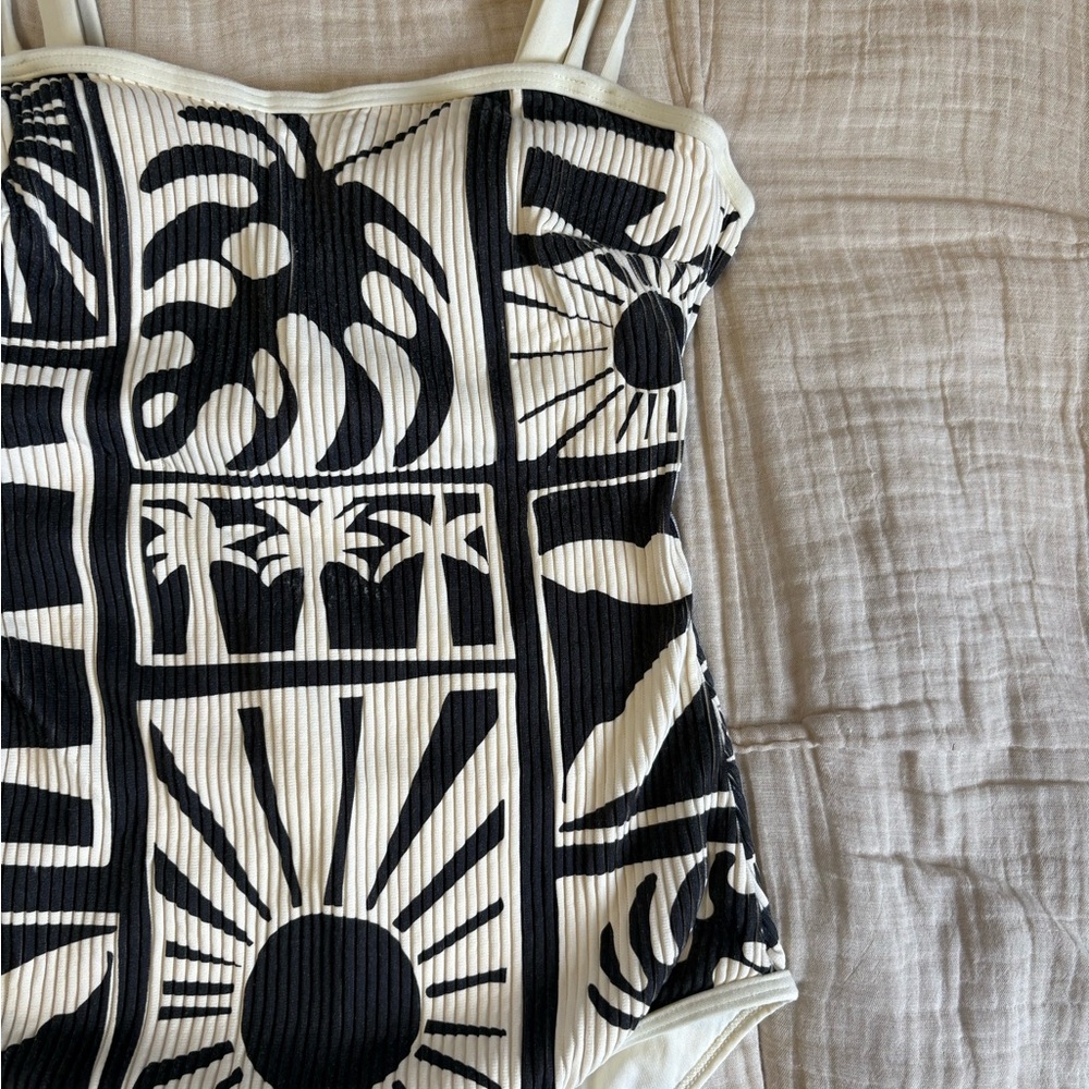 Ripcurl One Piece Swimsuit - Picture 2 of 6